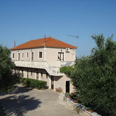 Kapnisi 3* Vasilikí