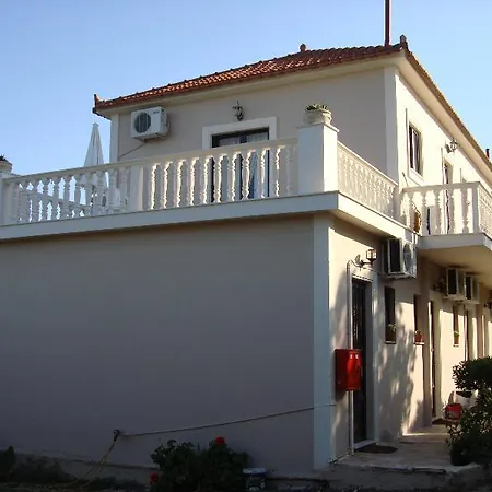 Kapnisi 3* Vasilikos (Zakynthos)